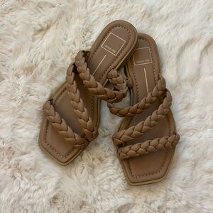Dolce vita sandals